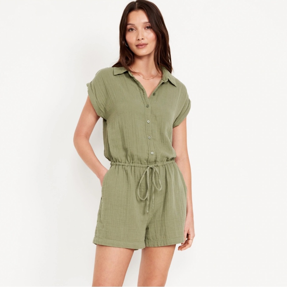 Old Navy Gauze Waist Defined Buttom Down Romper